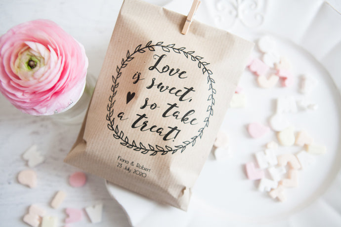 We love: £1 or less wedding favours