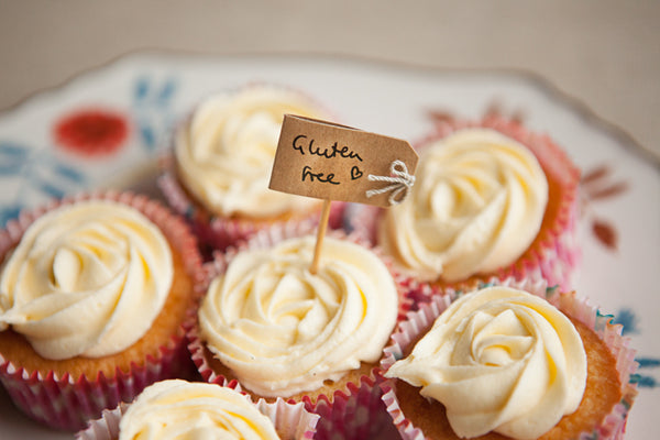 Set of 12 Kraft Luggage Tag Cupcake Sticks