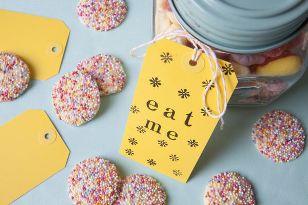 Set of 25 Sunshine Yellow Luggage Tags