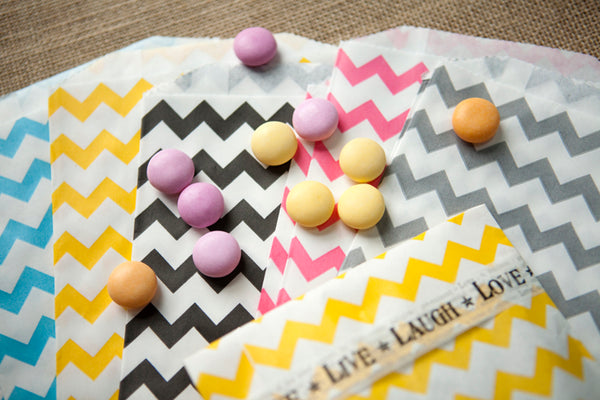 Set of 20 Bright Chevron Goody Bags